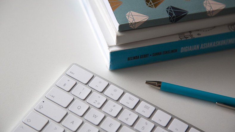 LAB student life books keyboard pen